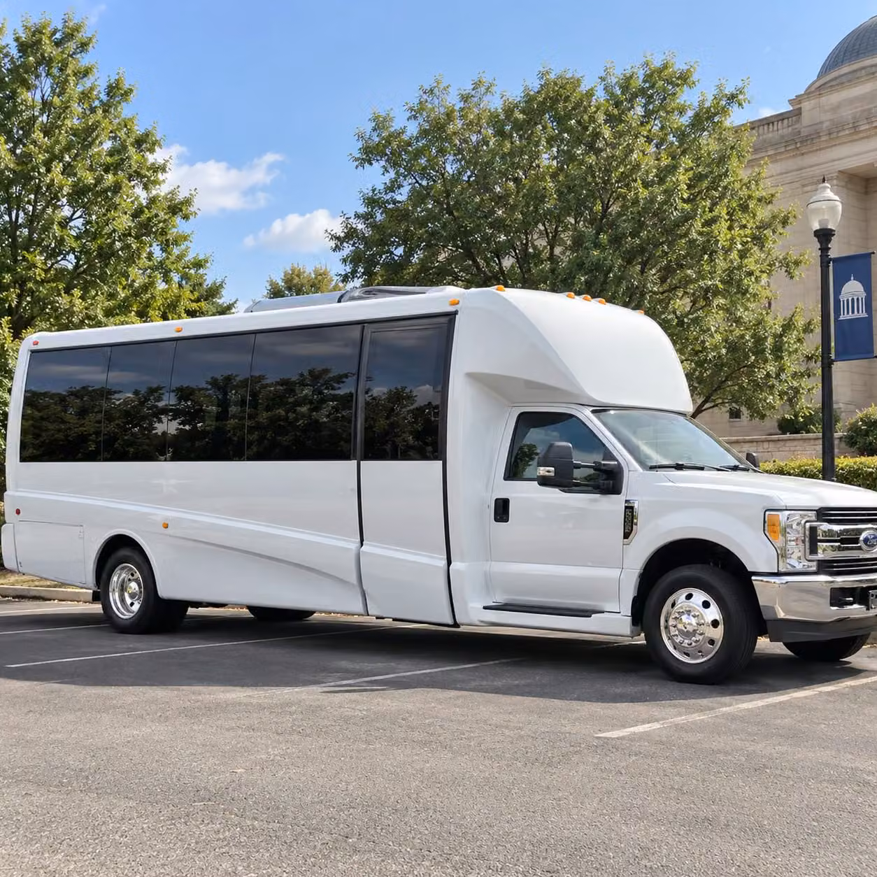 15 passenger minibus